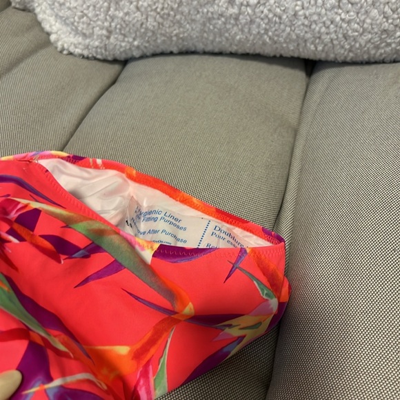 NWT pink Victoria’s Secret high waist bikini L - Picture 3 of 3